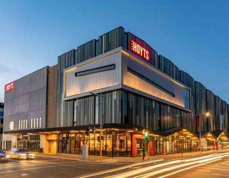 2 Bedrooms Apprtmt Plus Underground Parking In Cbd Christchurch Esterno foto
