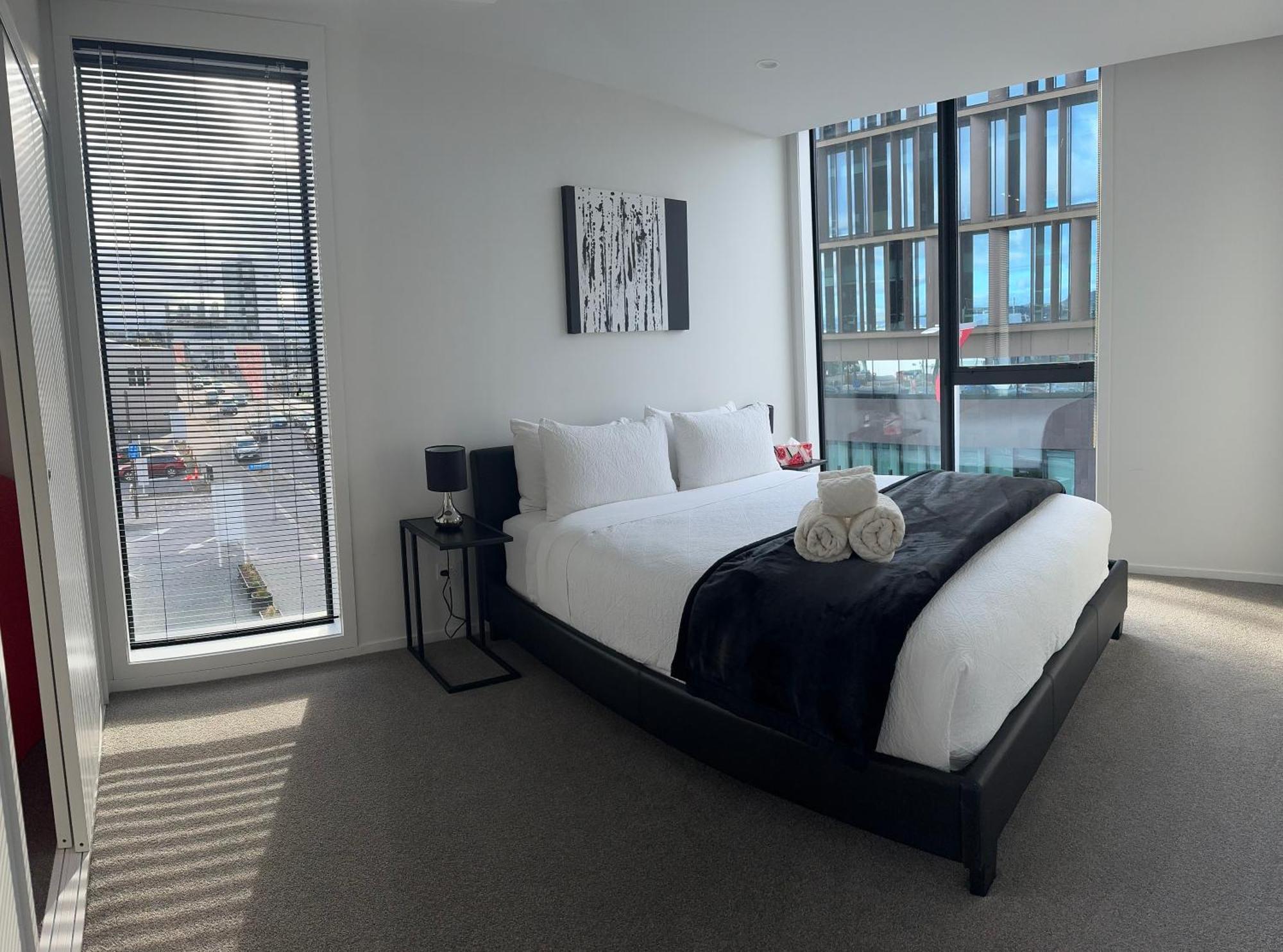2 Bedrooms Apprtmt Plus Underground Parking In Cbd Christchurch Esterno foto
